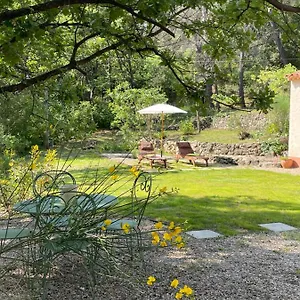 https://villa-hameau-de-prebarjaud.fr-provencehotel.com
